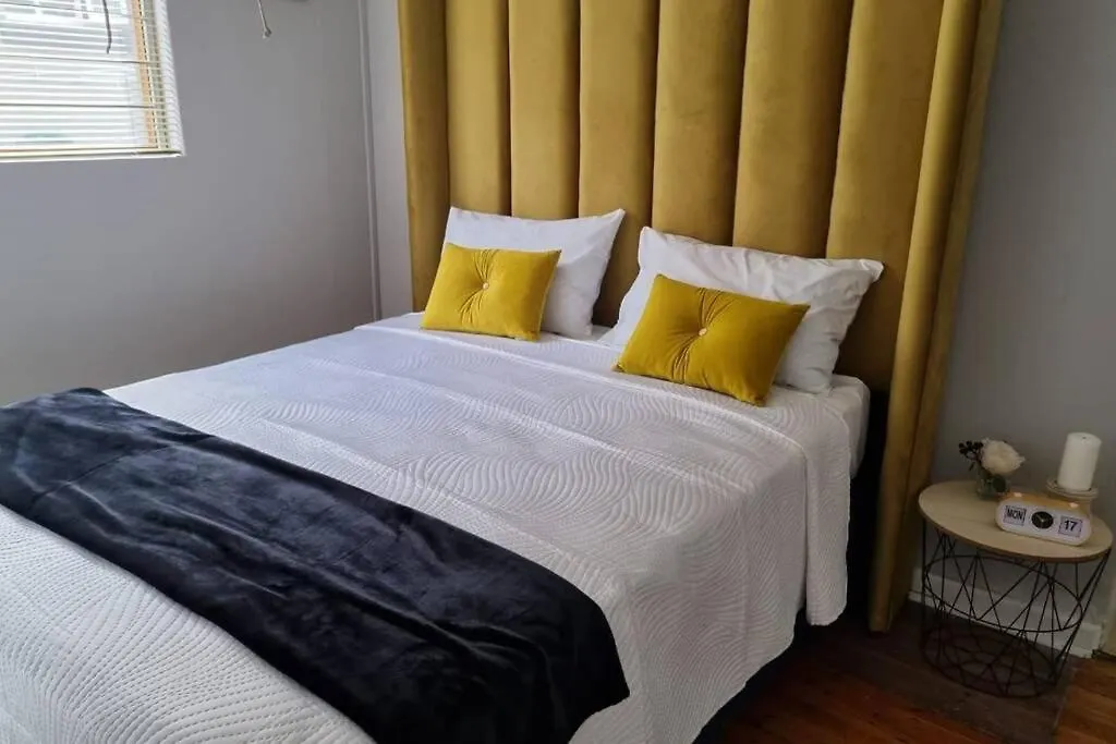 9Th Green, Mill Park Glendinningvale Apartment